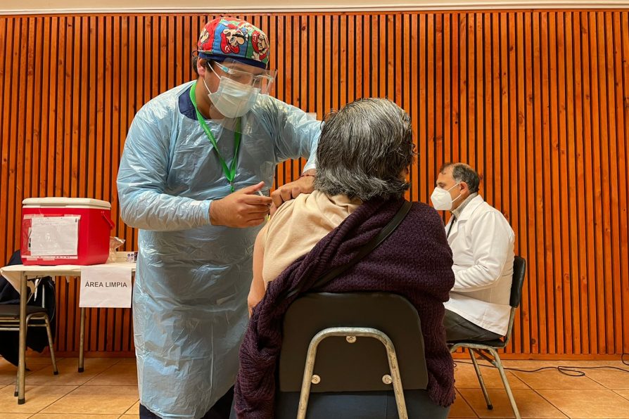 MÁS DE 450 MIL HABITANTES DE LA ARAUCANÍA RECIBIRÁN VACUNA CONTRA LA INFLUENZA