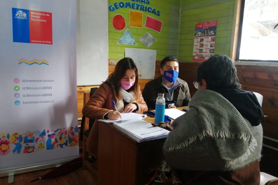GOBIERNO LLEGÓ HASTA A CURARREHUE PARA TRABAJAR EN INICIATIVAS SOLICITADAS POR LA COMUNIDAD
