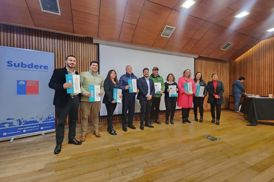 GOBIERNO INVIRTIÓ MÁS DE 12 MIL MILLONES DE PESOS EN COMUNAS EN SOLO DOS MESES