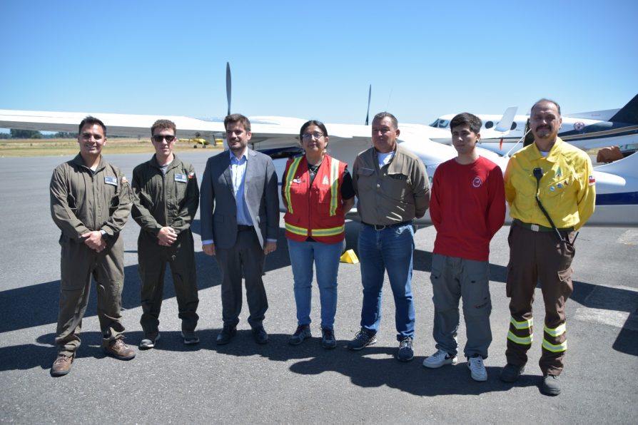 GOBIERNO PRESENTO NUEVA AERONAVE CON MODERNA TECNOLOGIA PARA MEJORAR EFICIENCIA EN EL COMBATE DE INCENDIOS FORESTALES