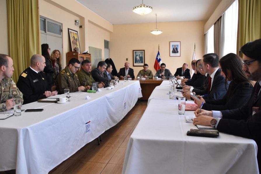 Delegaciones Presidenciales del Biobío y La Araucanía coordinan acciones estratégicas en materia de seguridad junto a Jefe de Defensa en la macrozona sur