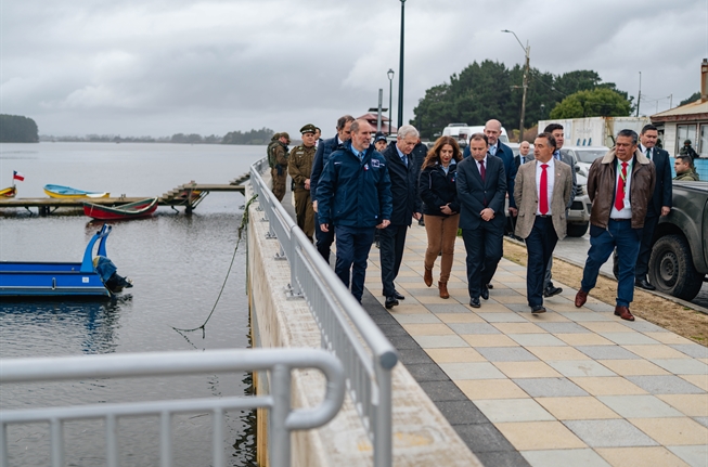 Presidente Kast inaugura mejoramiento del borde costero de Caleta La Barra en Toltén